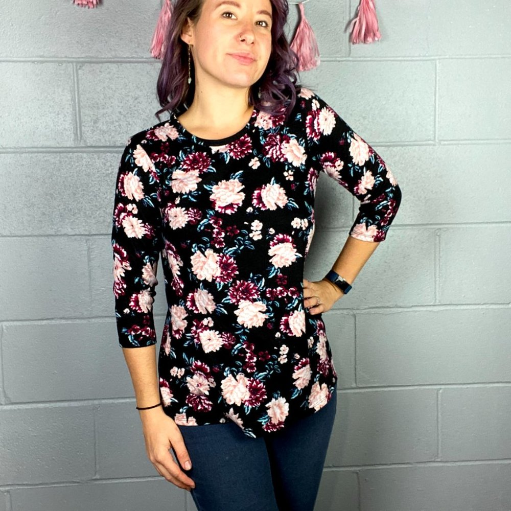 Black+Pink Floral Tee Bobbie & Brooks 3/4 Sleeve Fitted Top | size Large